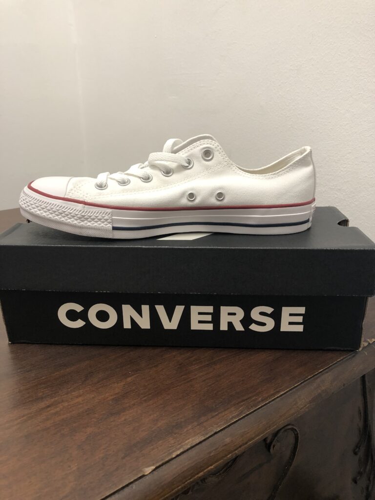 converse bianche numero 22 zona